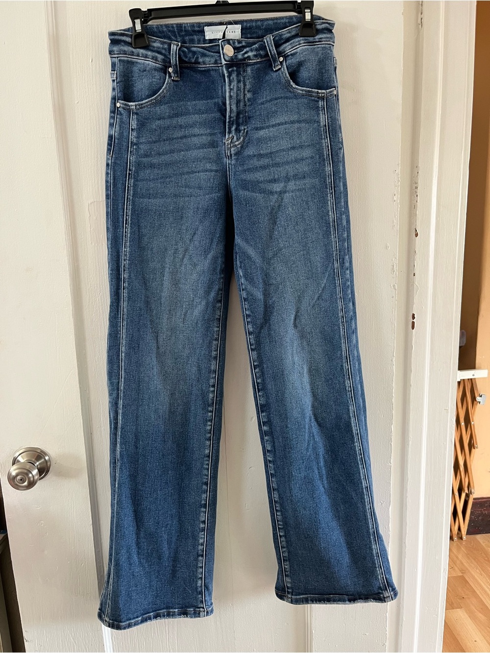 Risen Mid Rise Straight Denim Jeans size 9/29 - Picture 5 of 16